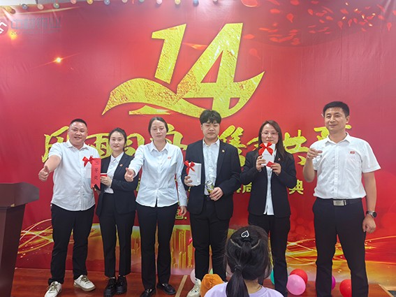 bd749e77b3180b5a57bad0a569a9a2d.jpg bd749e77b3180b5a57bad0a569a9a2d.jpg